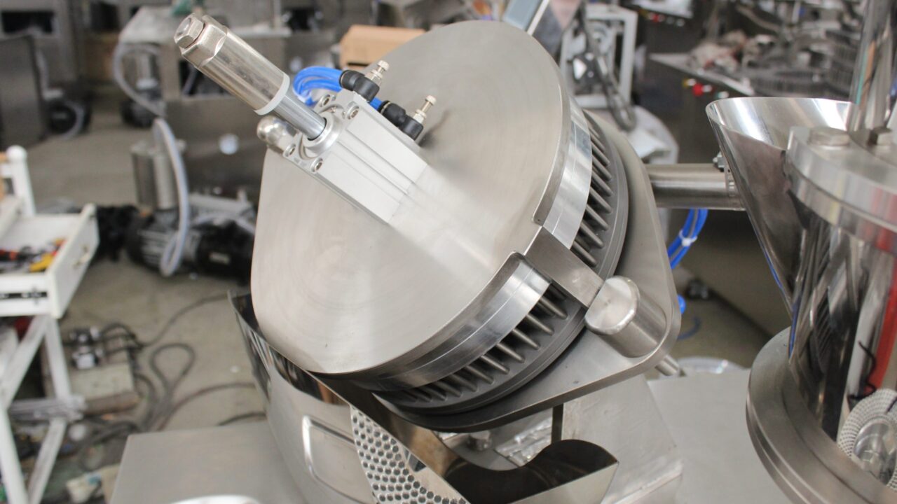 semi automatic capsule filling machine